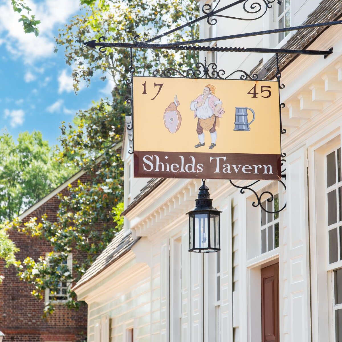 Shields Tavern