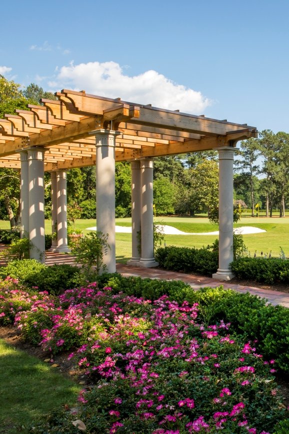 Queen's Terrace & Pergola Walkway