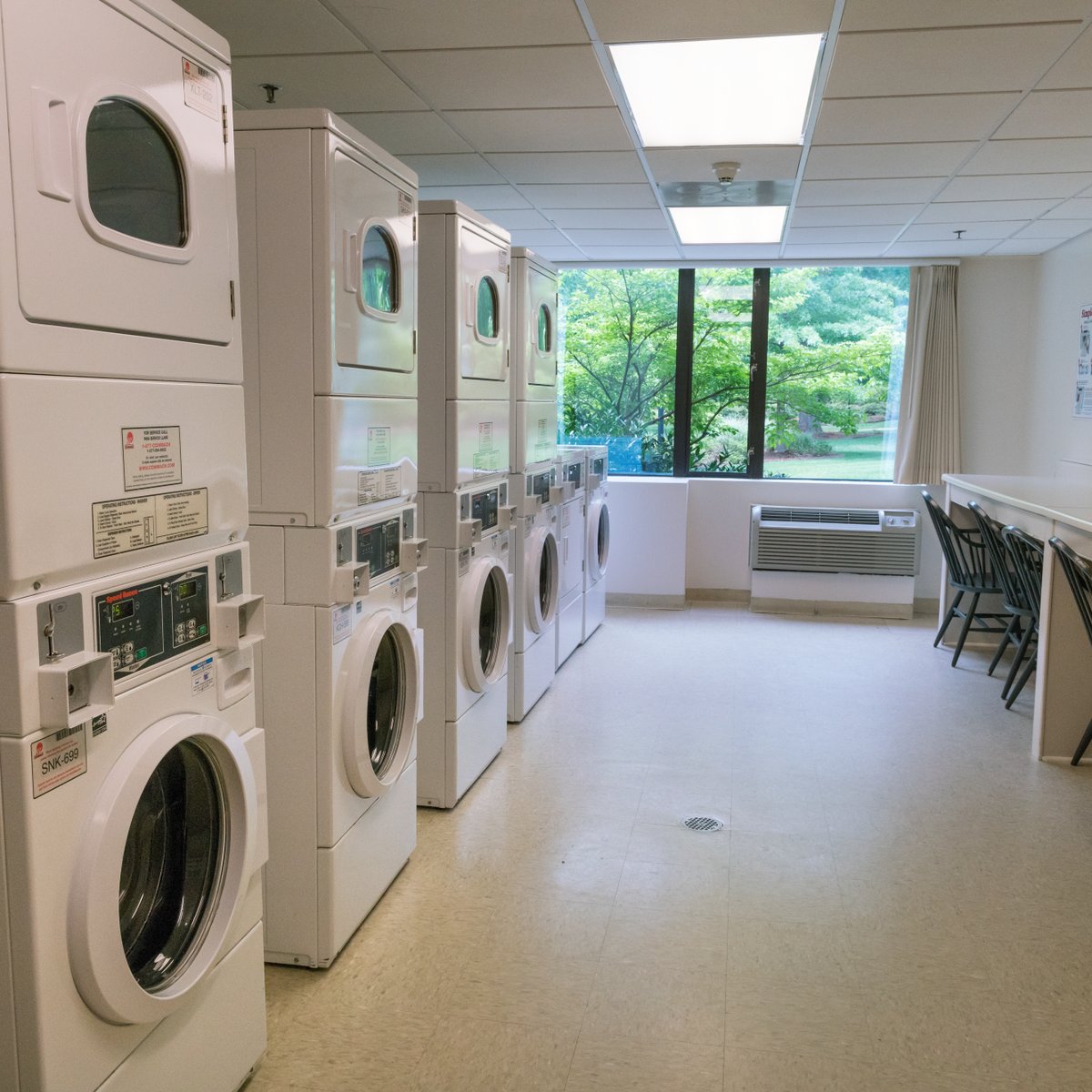 Woodlands Laundry Room